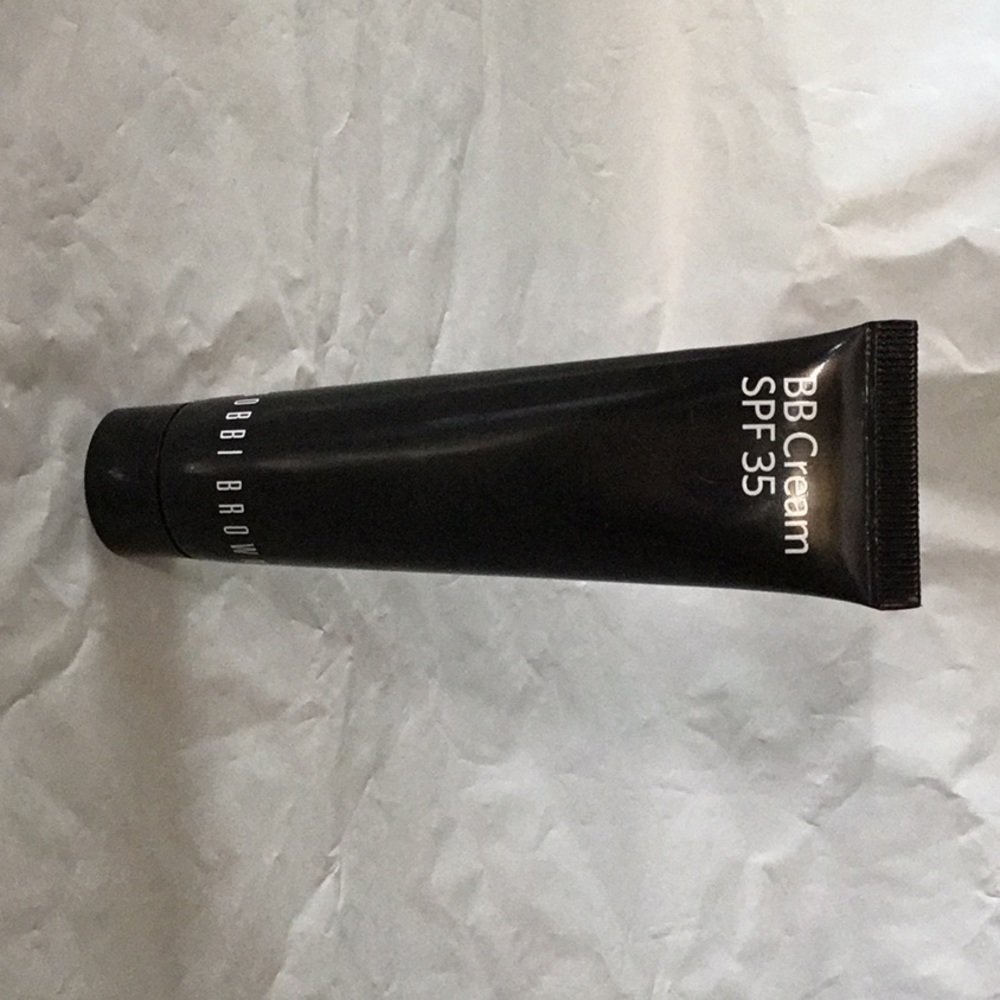Bobby Brown BB cream broad spectrum spf 35 -dark-